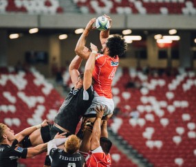 开云足球直播-底特律铁骑踏碎新奥尔良，一场西决生死战中的独白与绝唱