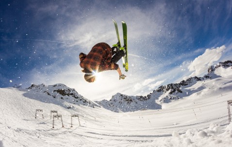 开云体育中国官网-当老鹰收割黄蜂，克莱·汤普森如何成为关键先生