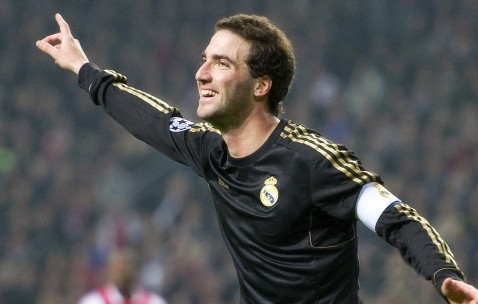 开云体育下载-奥运周期关键战焦点战，沙特资本如何压制阿森纳的足球传统？