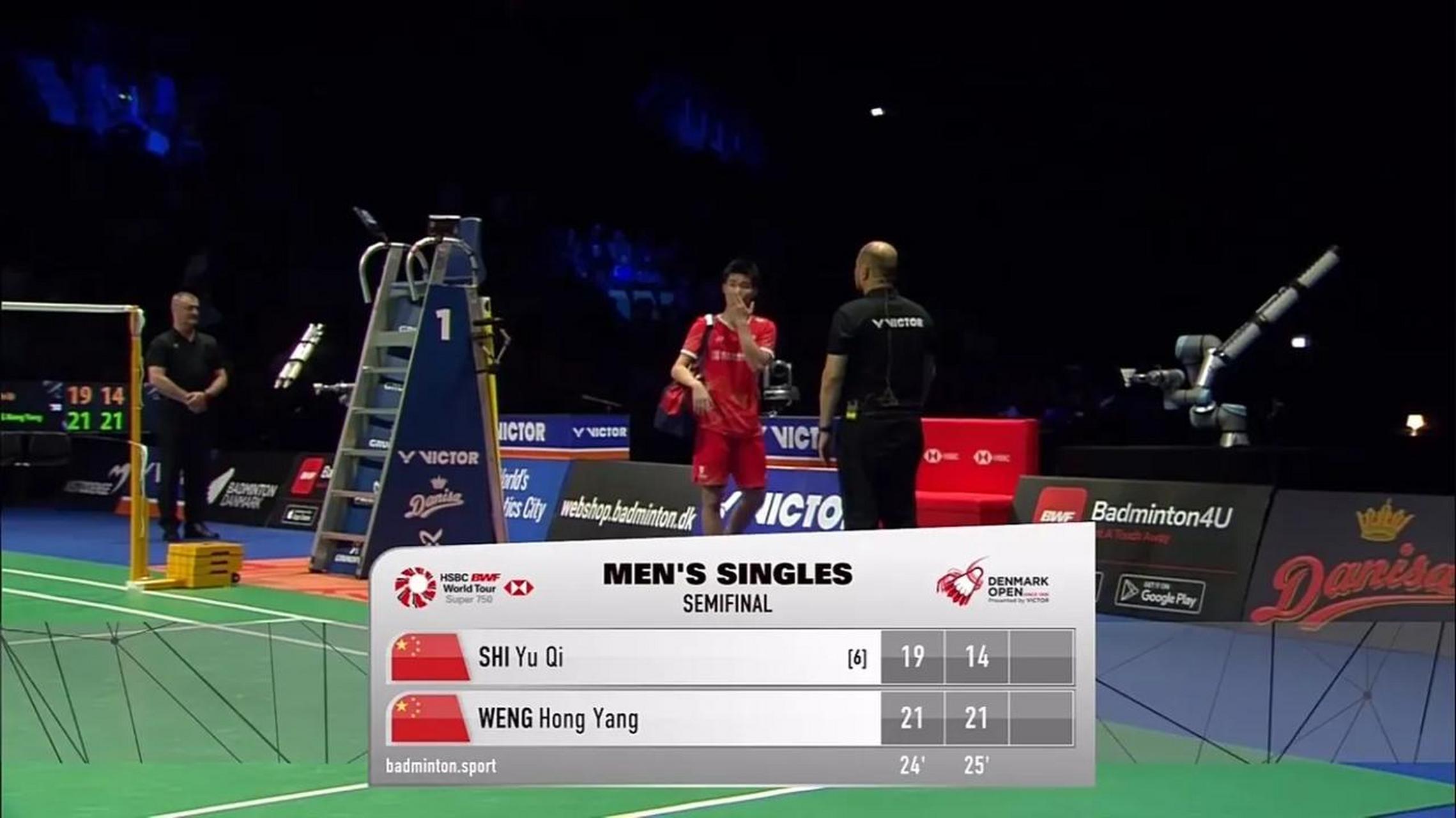 中国队完胜丹麦队,石宇奇扛起全队 中国队完胜丹麦队,石宇奇扛起全队