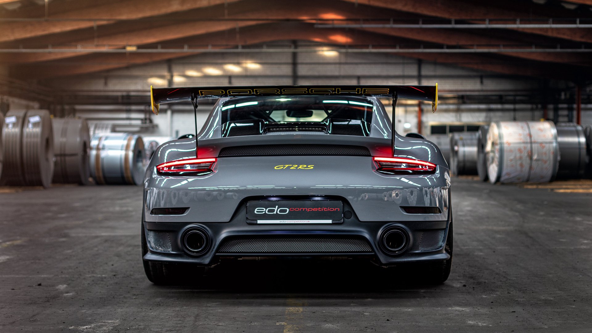 世界排名争夺战焦点战,罗马险胜AC米兰,意甲格局再起波澜