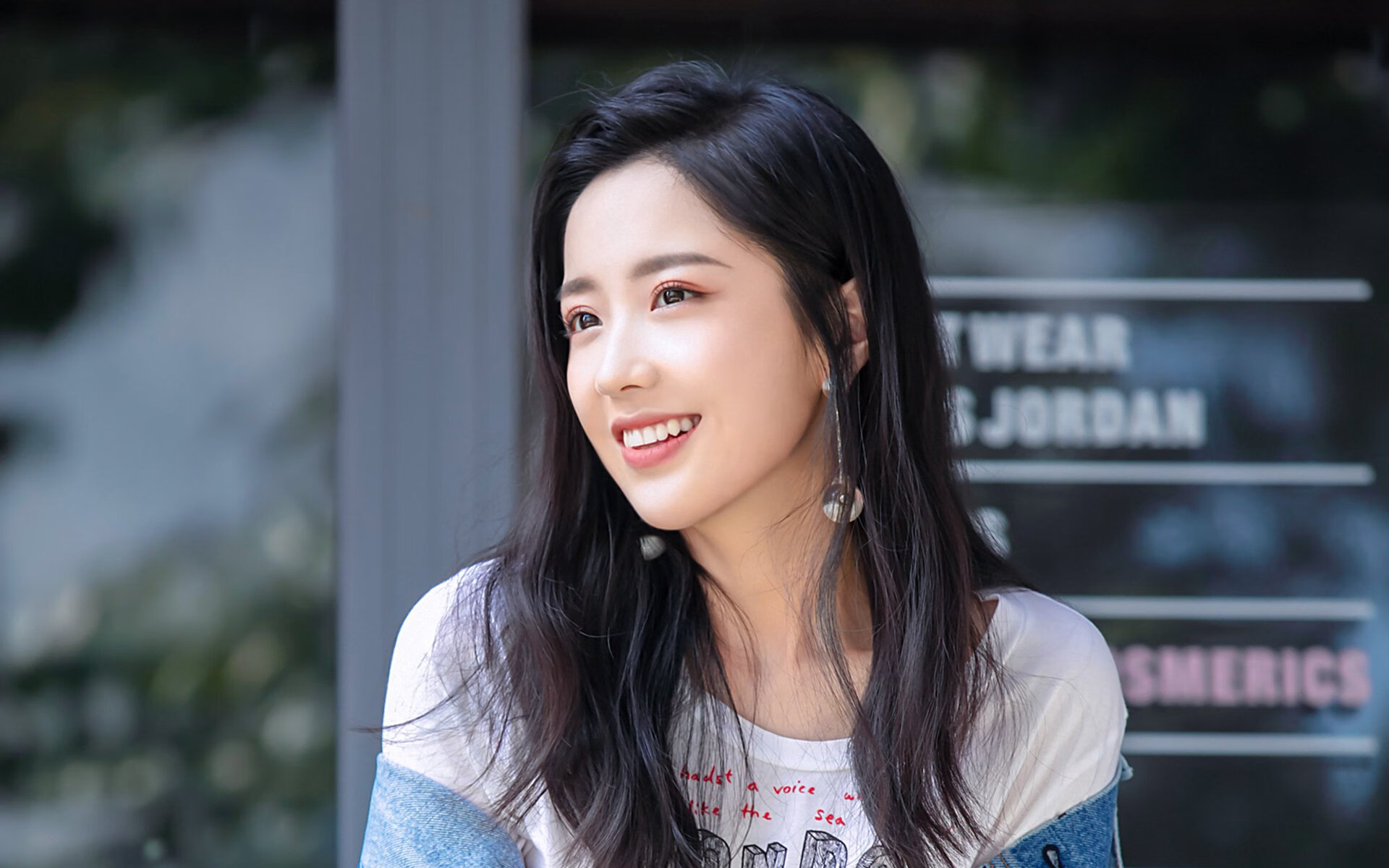 当新奥尔良的爵士响起，英格拉姆在盐湖城的个人独奏