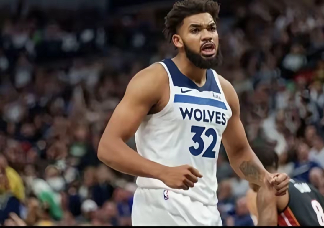 魔术逆转猛龙,恩比德扛起全队 魔术逆转猛龙,恩比德扛起全队