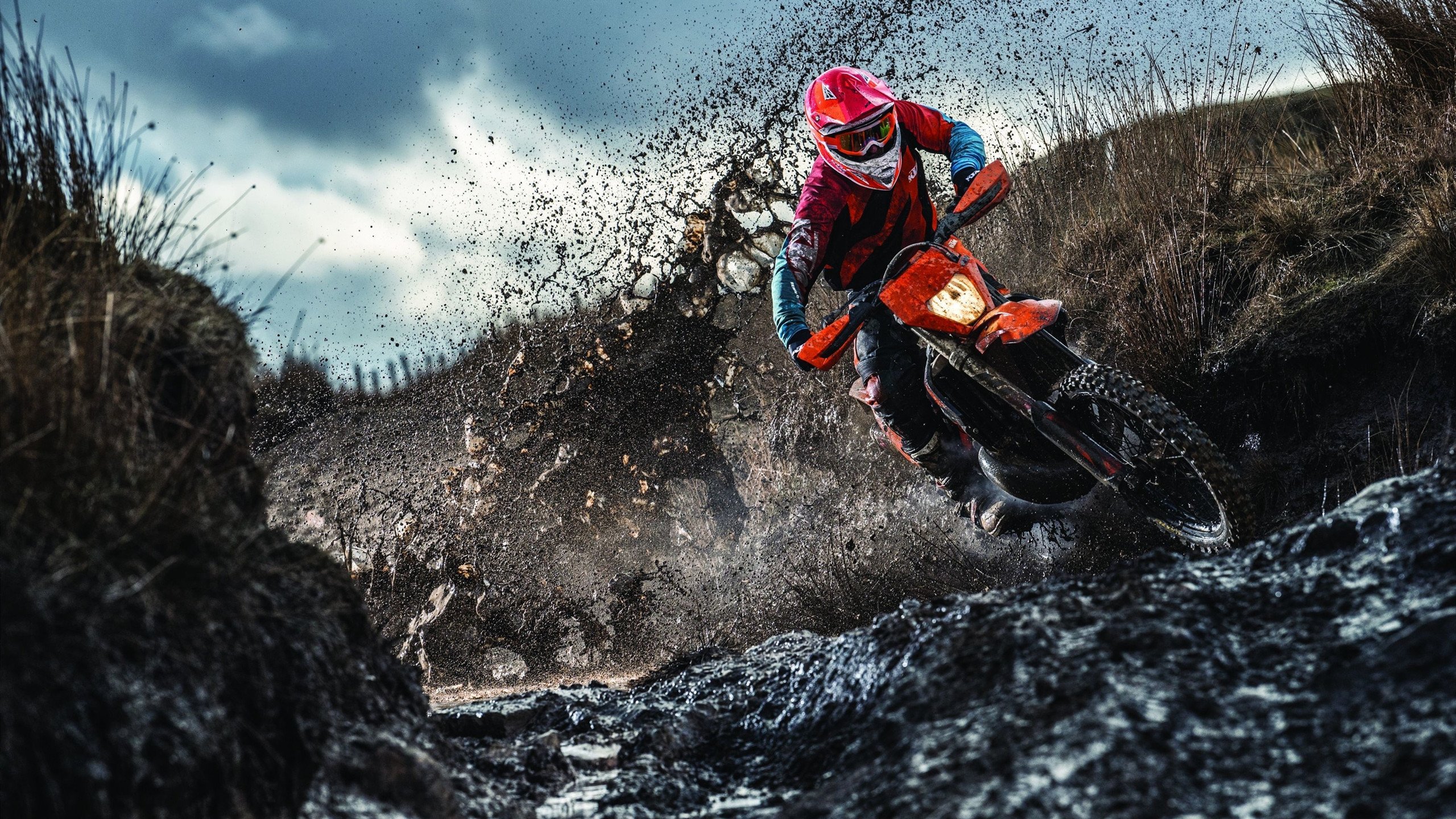 南美风暴席卷高原，恩佐一锤定音，新西兰历史性战胜玻利维亚