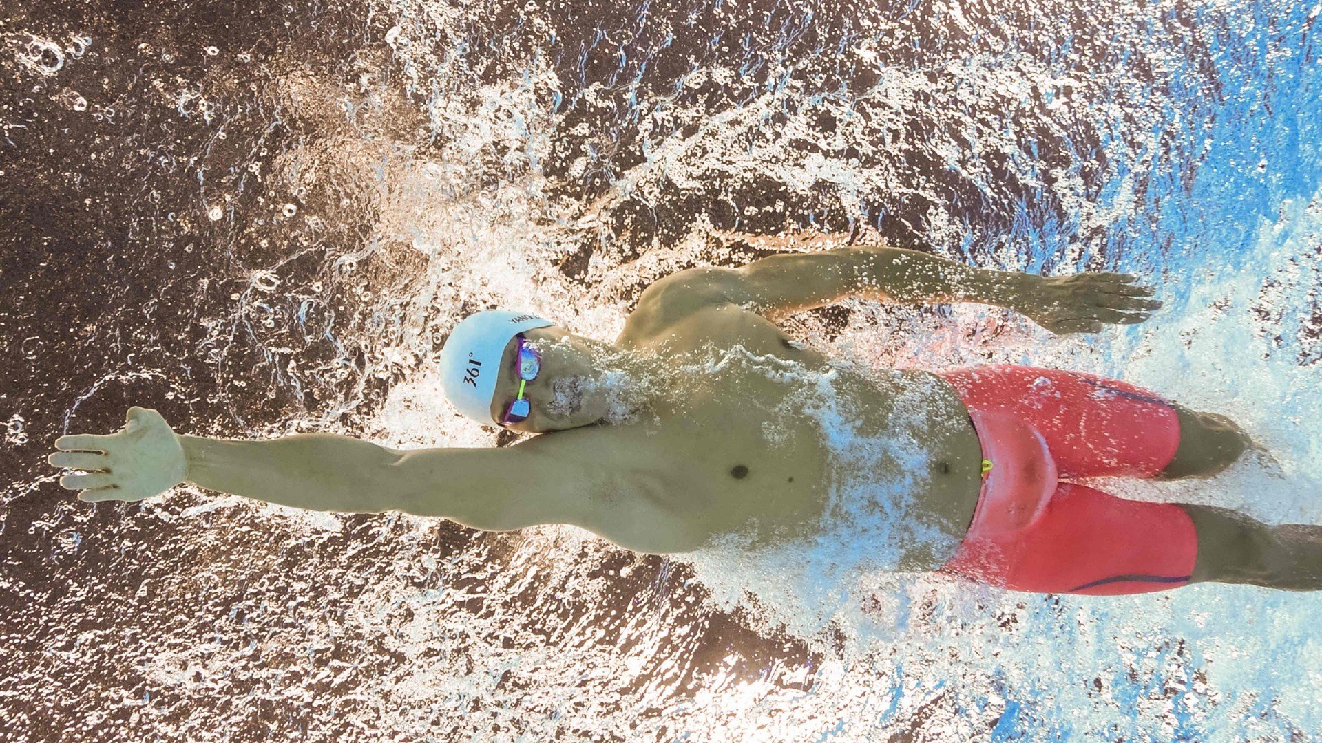 晋杭对决见证新星崛起，班凯罗高光时刻定义比赛