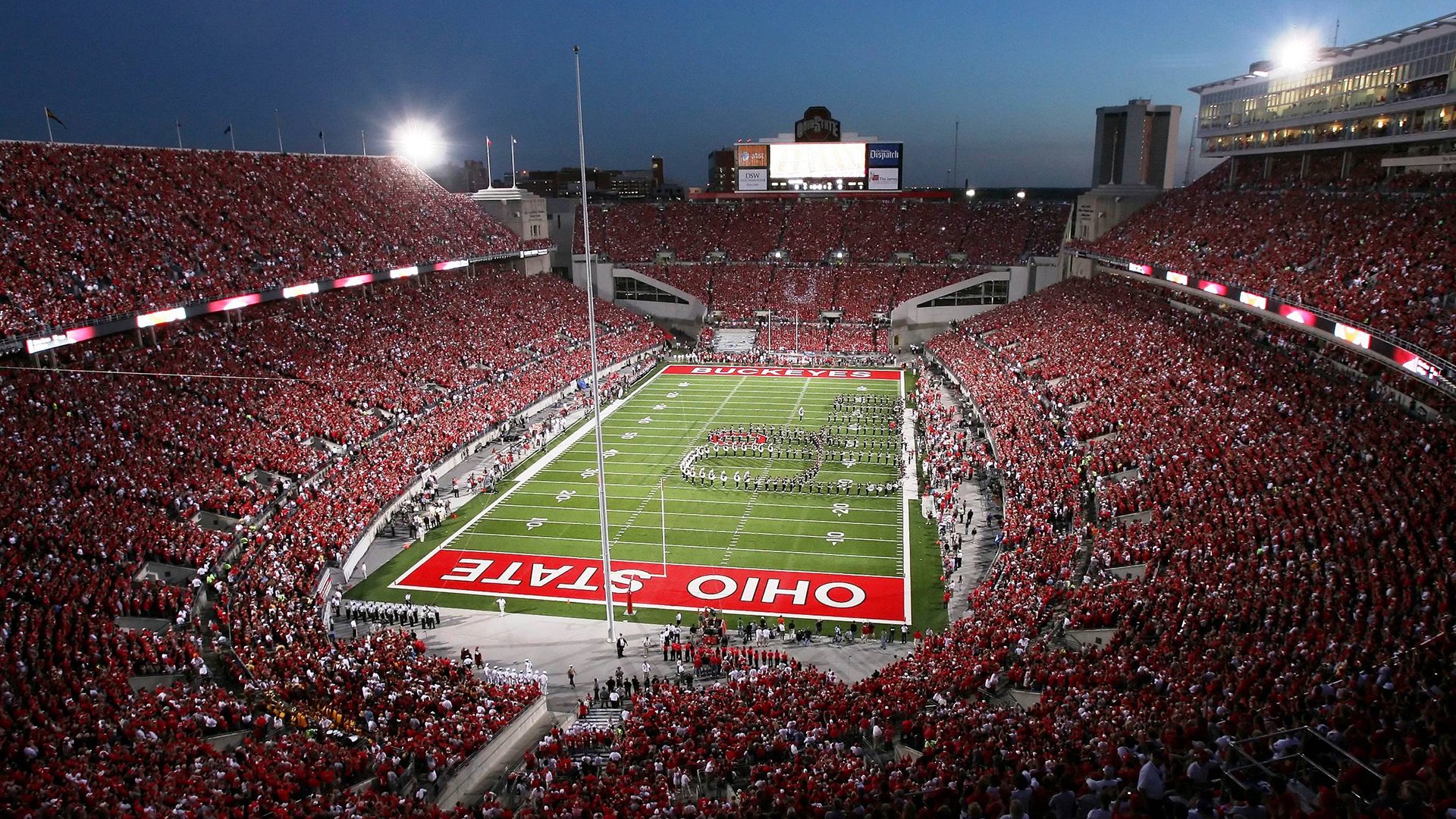 托尼·克罗斯，一次爆发，终结了药厂的悬念，也撕裂了巴拉圭的黄昏