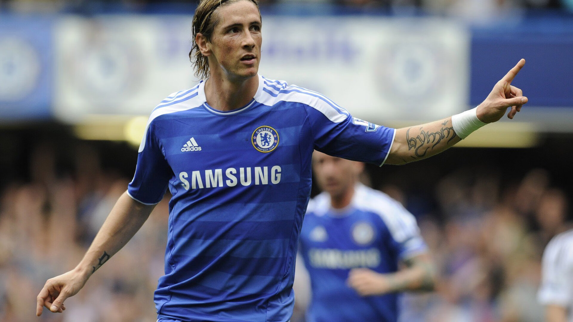 孤勇者，玻利维亚的蓝白风暴，阿克一剑封喉书写唯一传奇